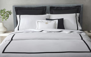 Matouk Lowell Duvet, Dune